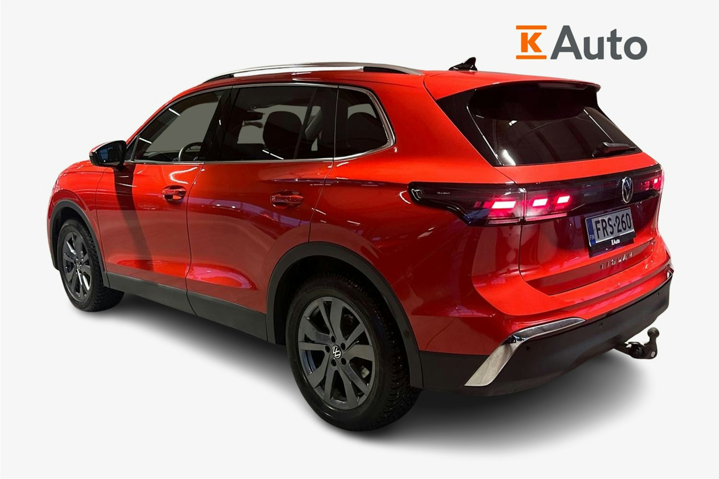 oranssi Volkswagen Tiguan 2024 kuva 2.