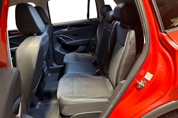 oranssi Volkswagen Tiguan 2024 kuva 10.