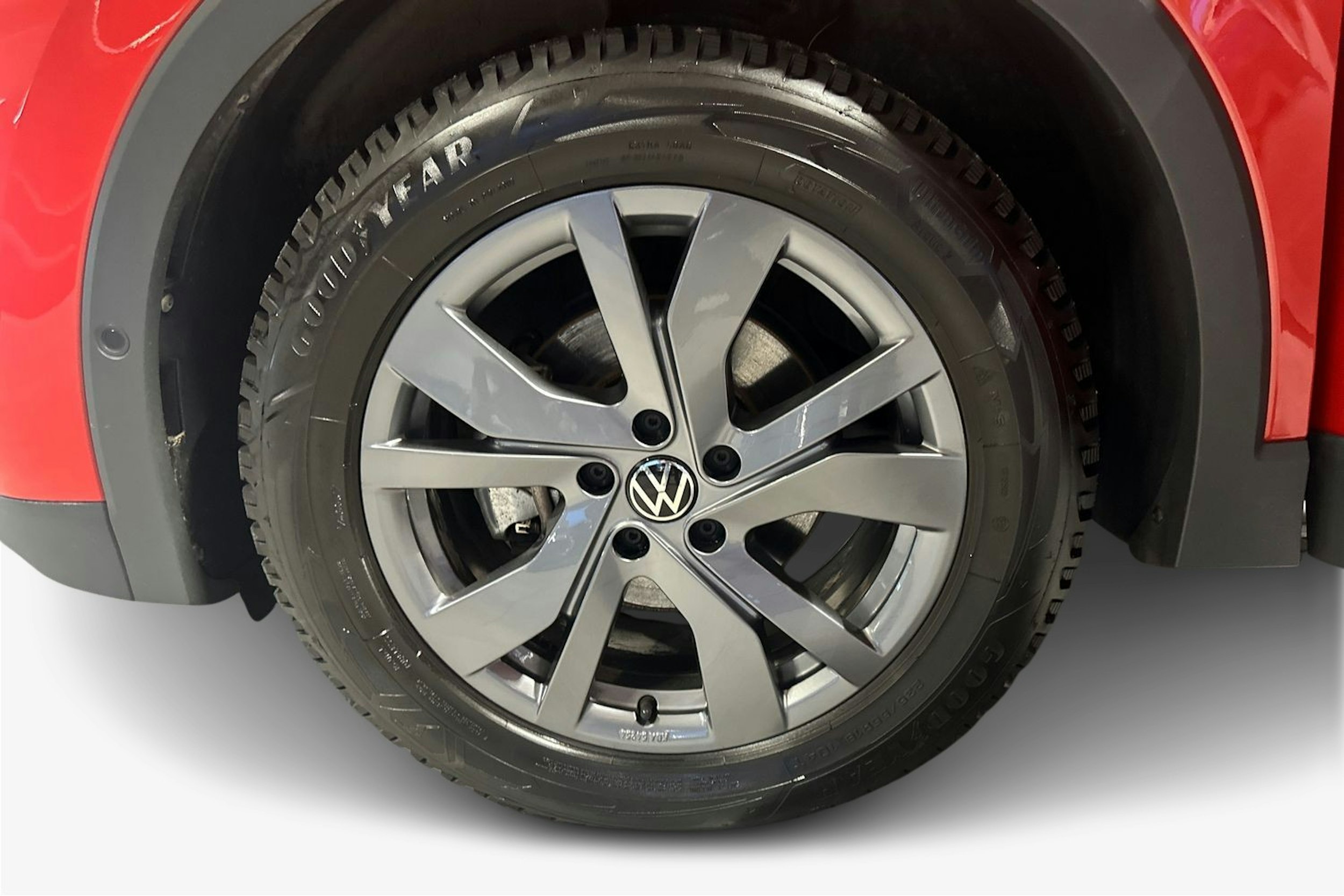 oranssi Volkswagen Tiguan 2024 kuva 11.