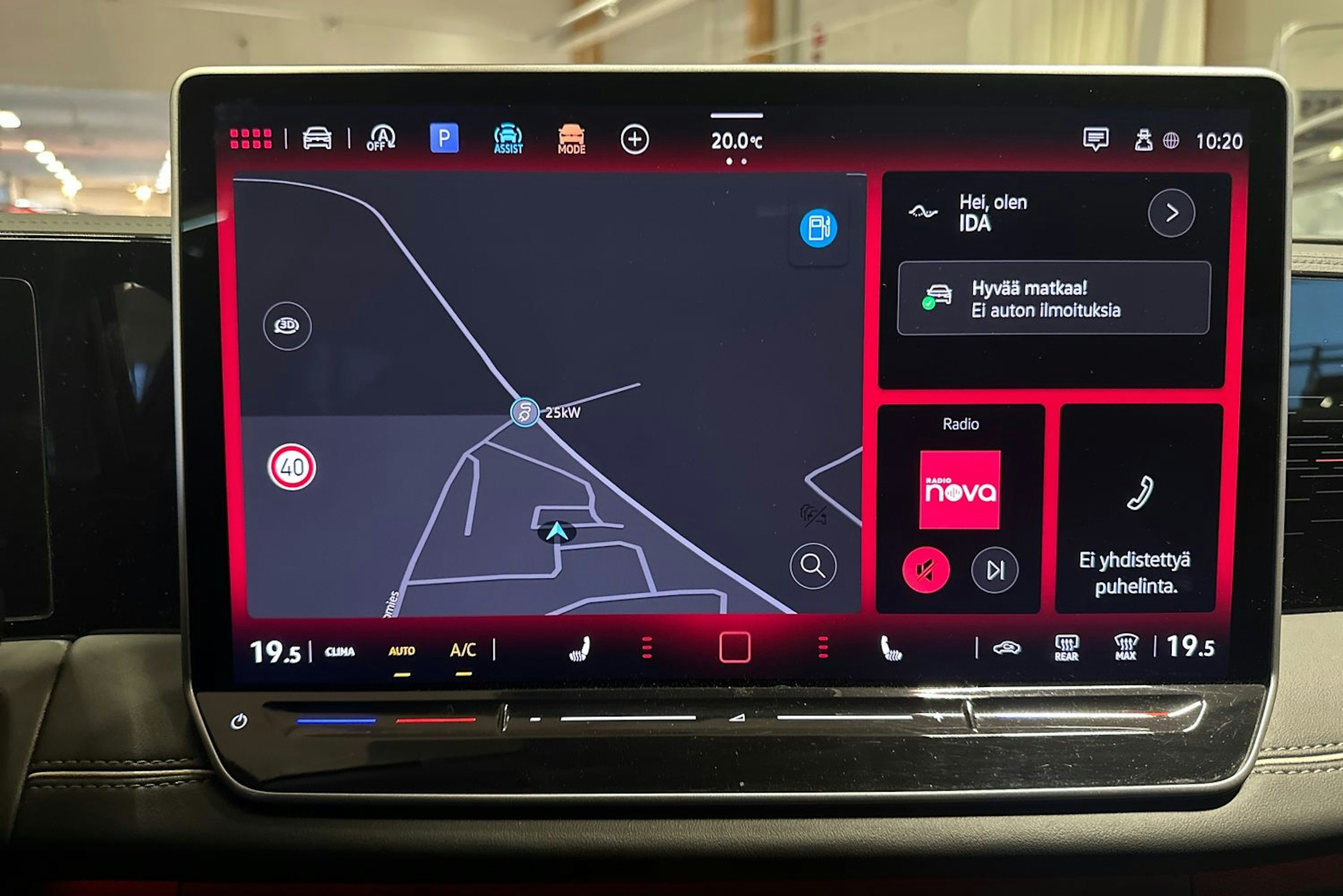 oranssi Volkswagen Tiguan 2024 kuva 22.