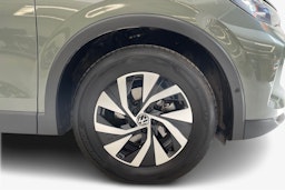 vihreä Volkswagen Tiguan 2024 kuva 11.