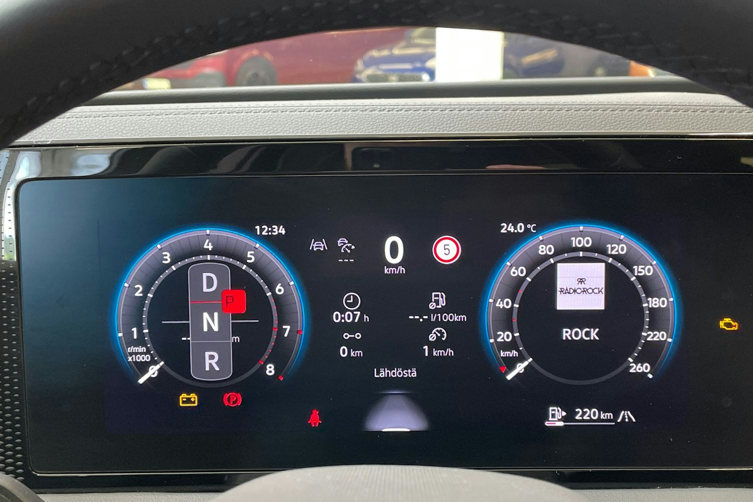 vihreä Volkswagen Tiguan 2024 kuva 15.