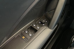 vihreä Volkswagen Tiguan 2024 kuva 18.