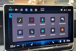 vihreä Volkswagen Tiguan 2024 kuva 19.
