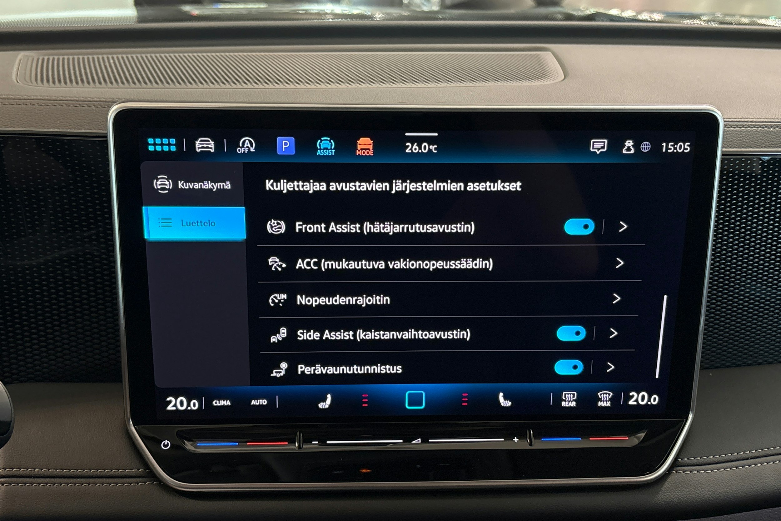 vihreä Volkswagen Tiguan 2024 kuva 24.