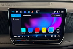 vihreä Volkswagen Tiguan 2024 kuva 28.