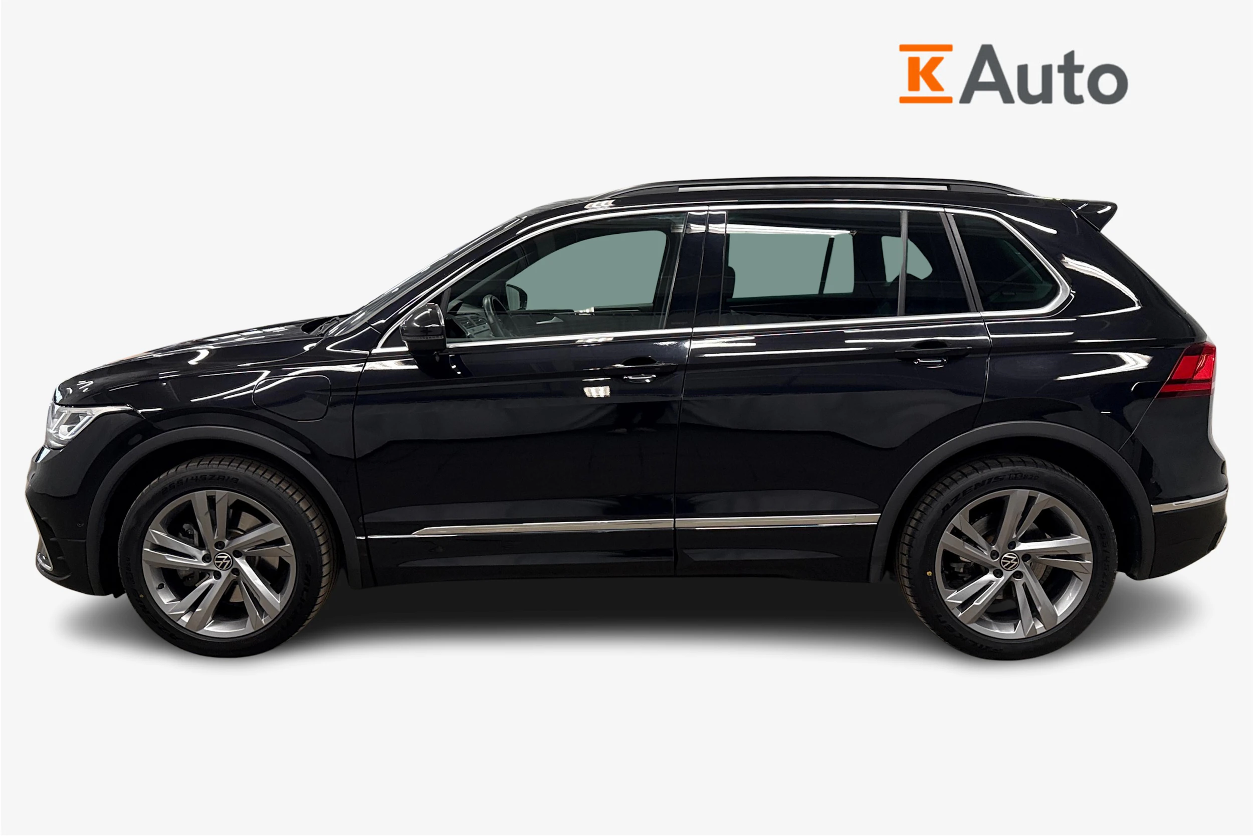 musta Volkswagen Tiguan 2024 kuva 5.