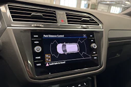 musta Volkswagen Tiguan 2024 kuva 15.