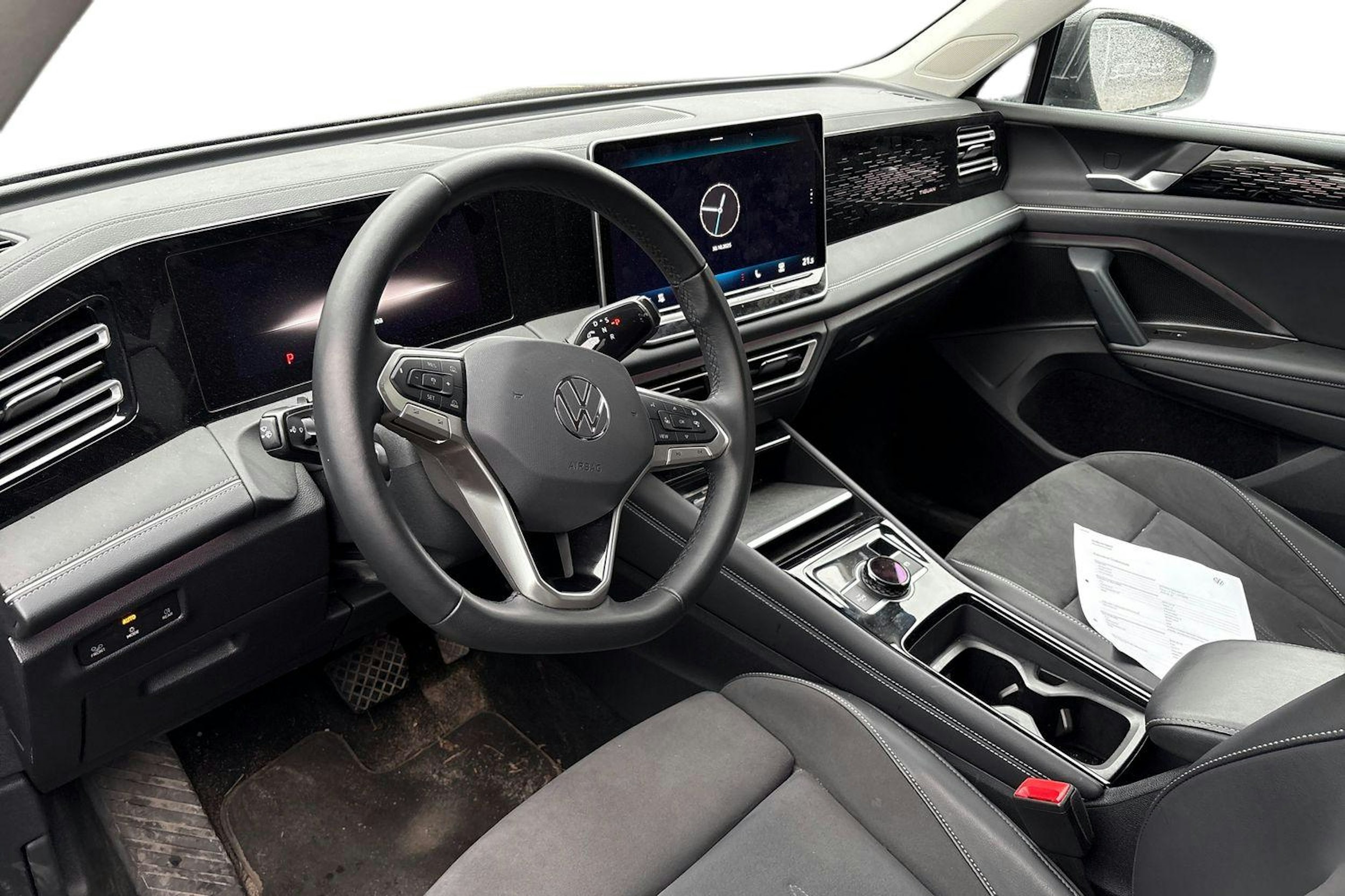 musta Volkswagen Tiguan 2024 kuva 3.