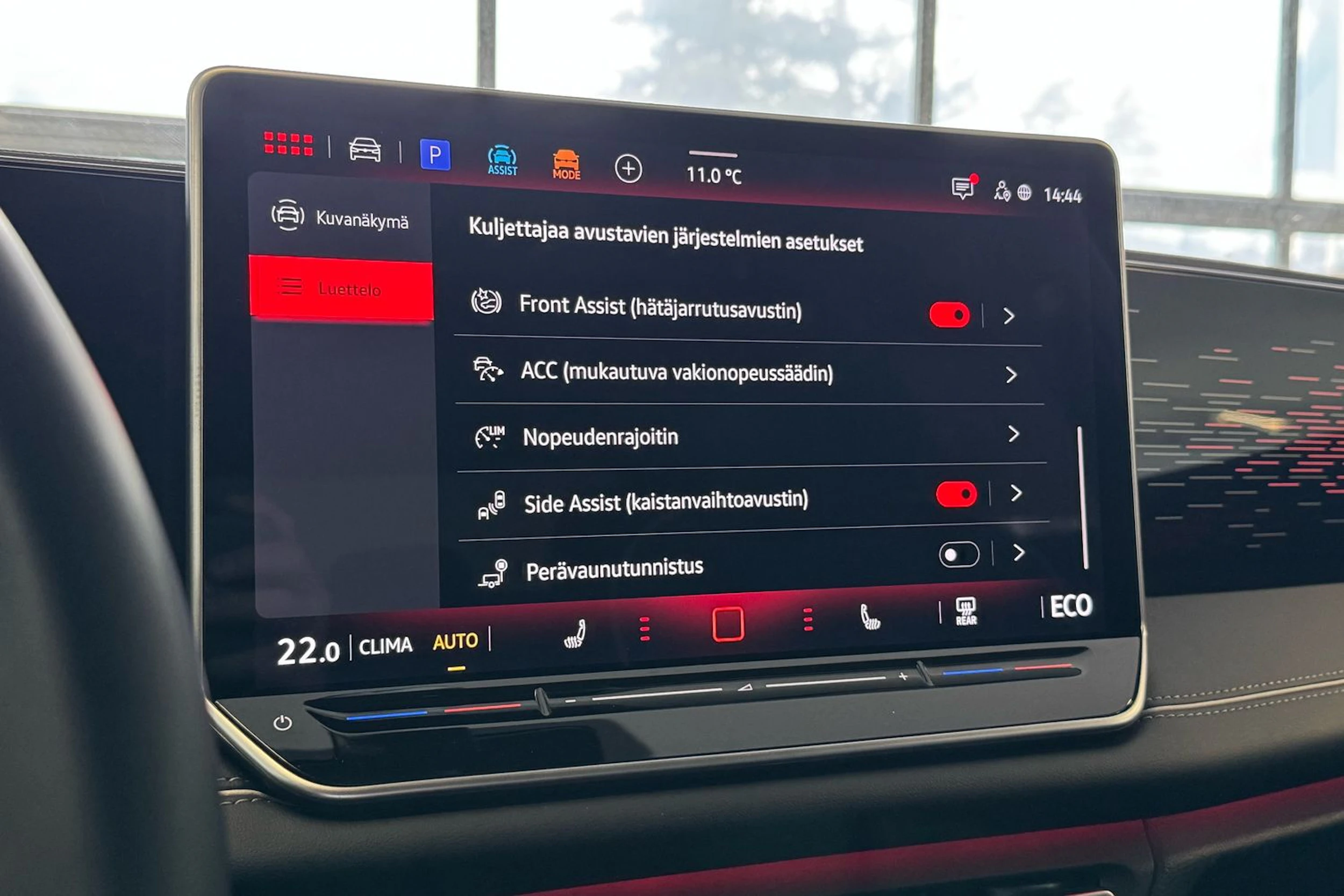 musta Volkswagen Tiguan 2024 kuva 32.