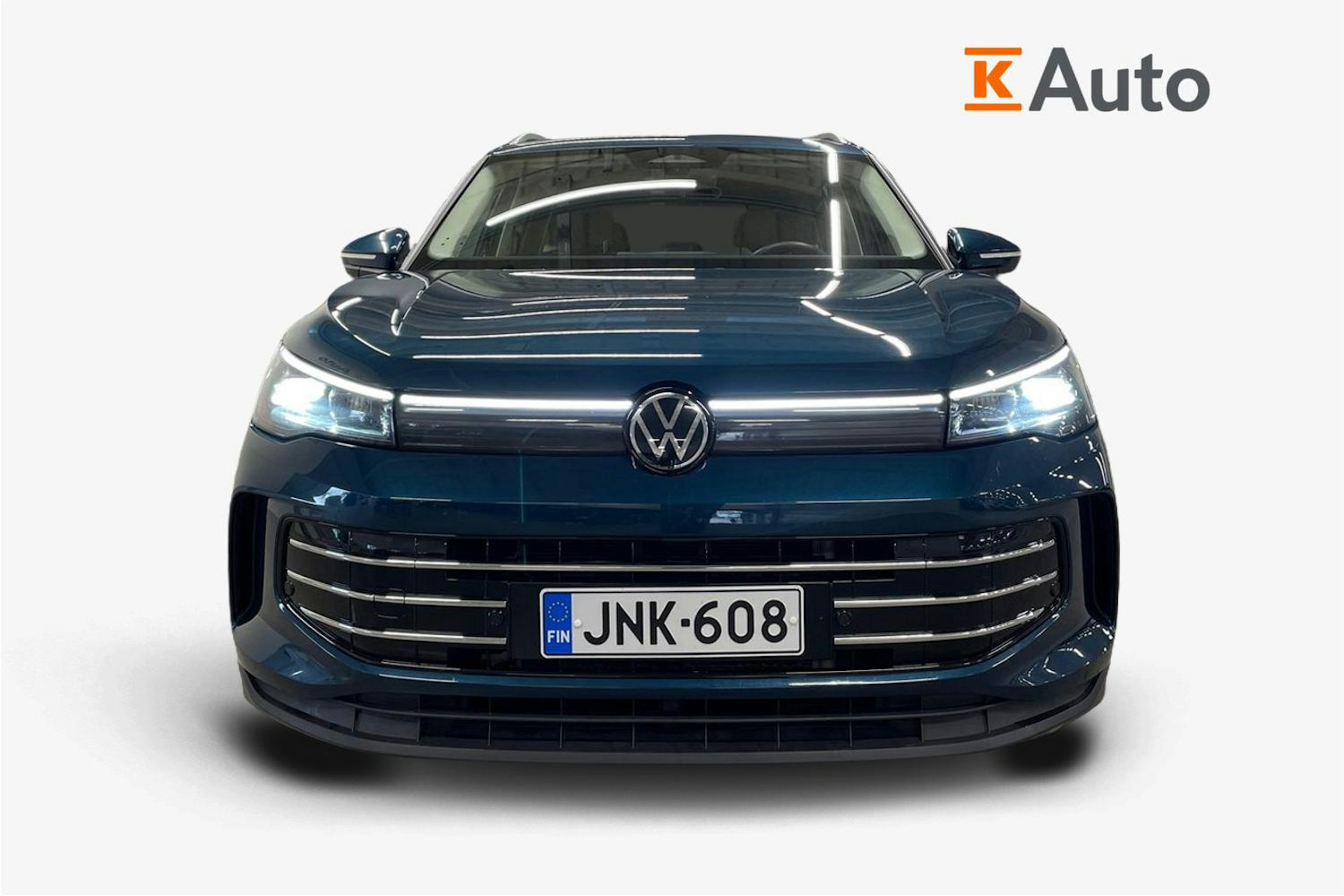 sininen Volkswagen Tiguan 2024 kuva 4.