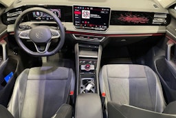 sininen Volkswagen Tiguan 2024 kuva 7.
