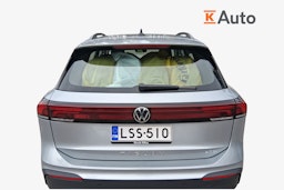 harmaa Volkswagen Tiguan 2024 kuva 3.