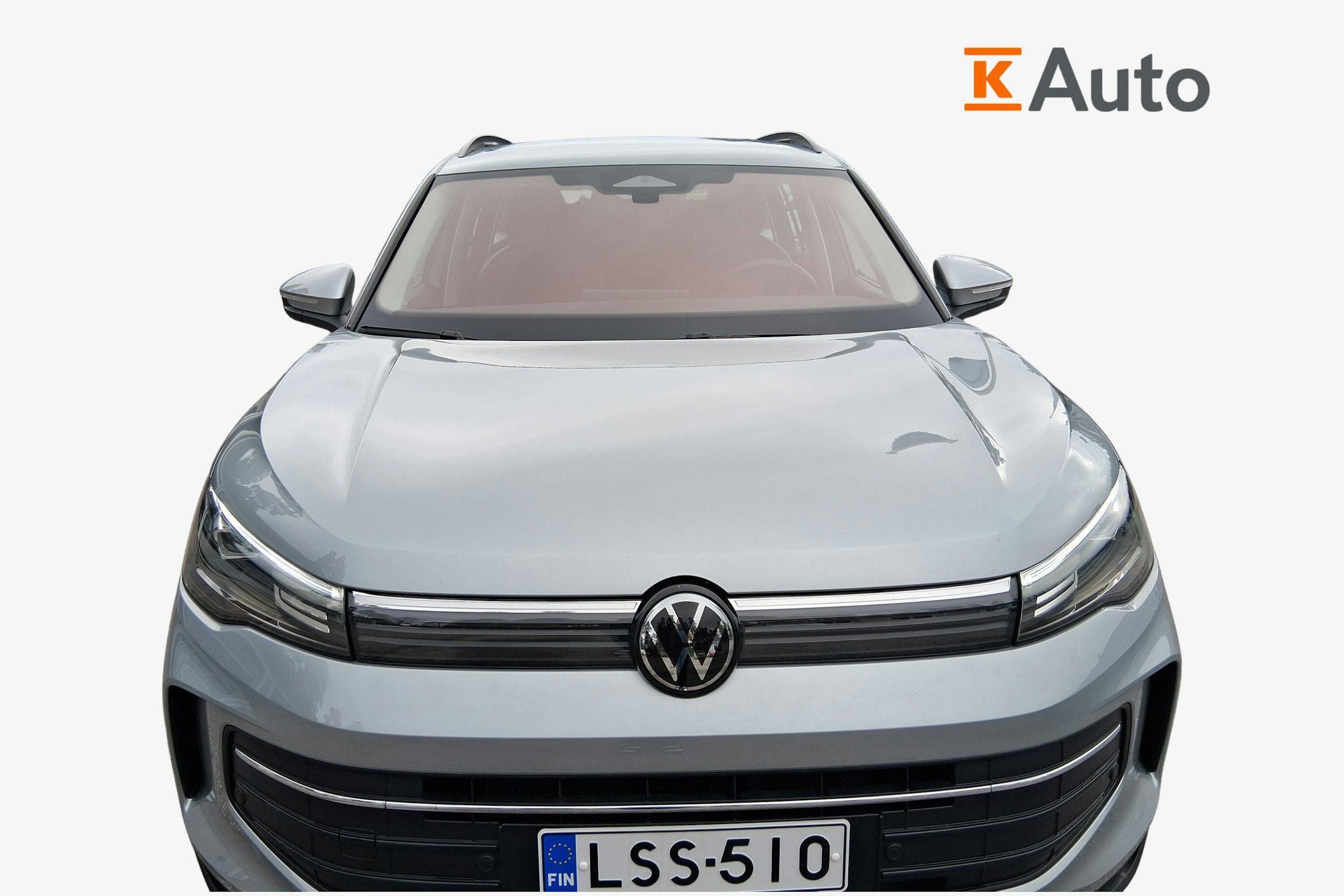 harmaa Volkswagen Tiguan 2024 kuva 4.