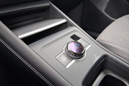 harmaa Volkswagen Tiguan 2024 kuva 12.