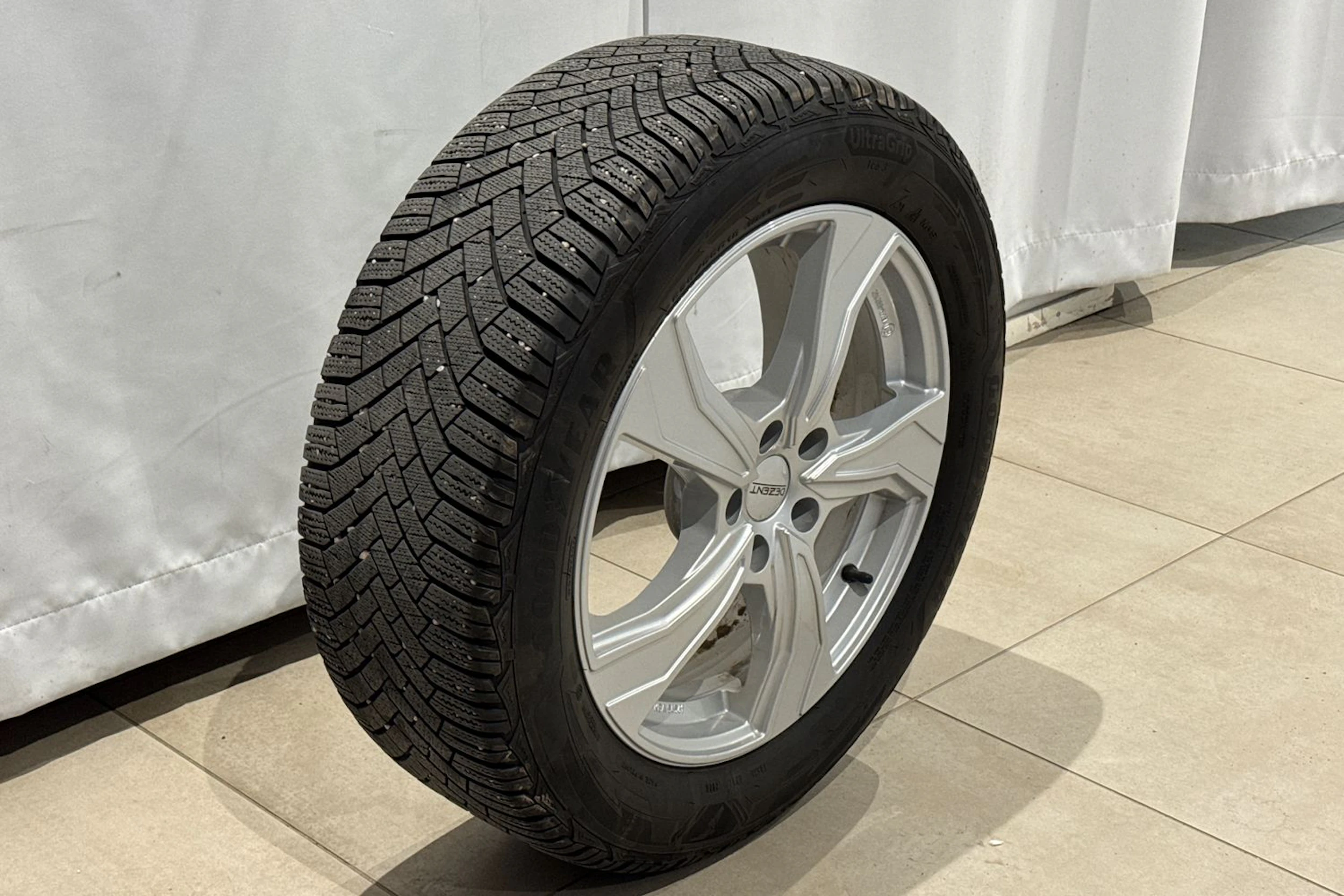 musta Volkswagen Tiguan 2024 kuva 15.