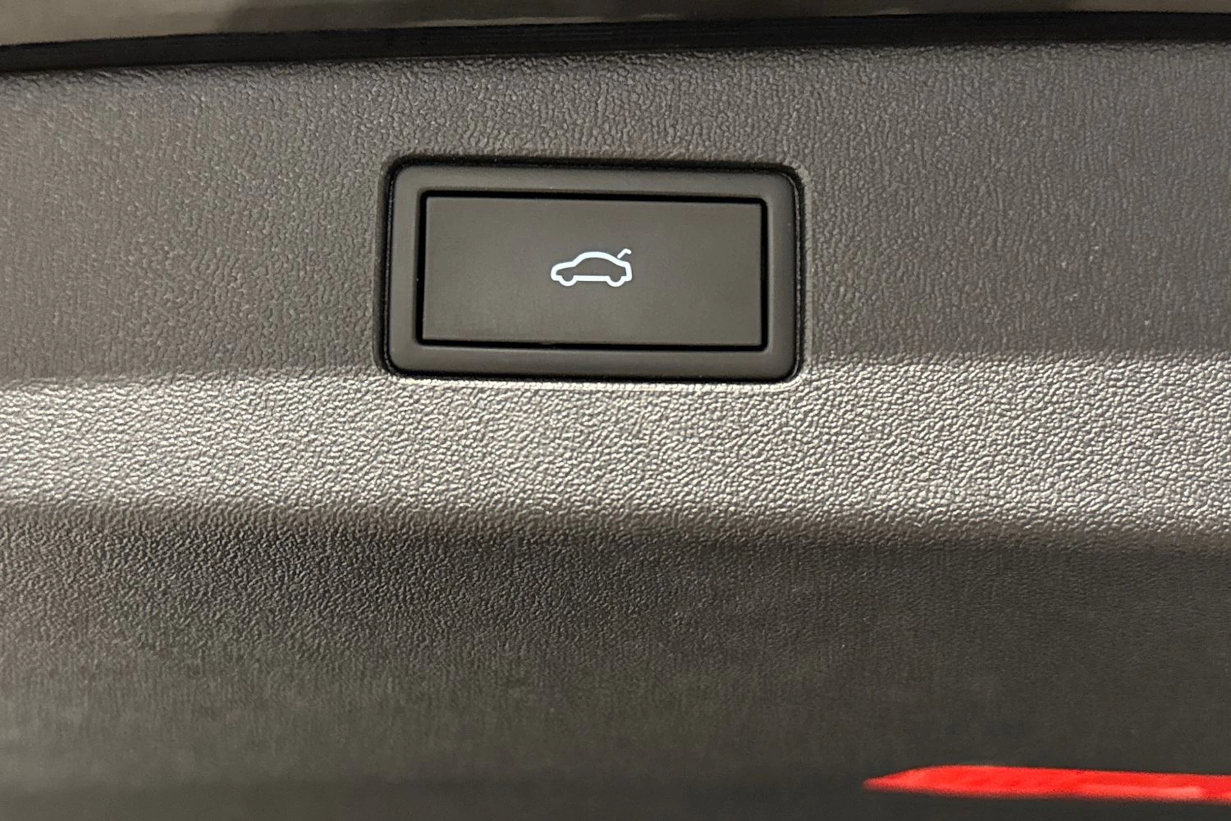 musta Volkswagen Tiguan 2024 kuva 19.