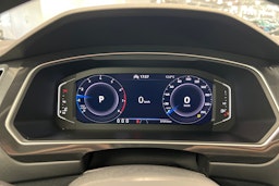 Harmaa Volkswagen Tiguan 2024 kuva 17.