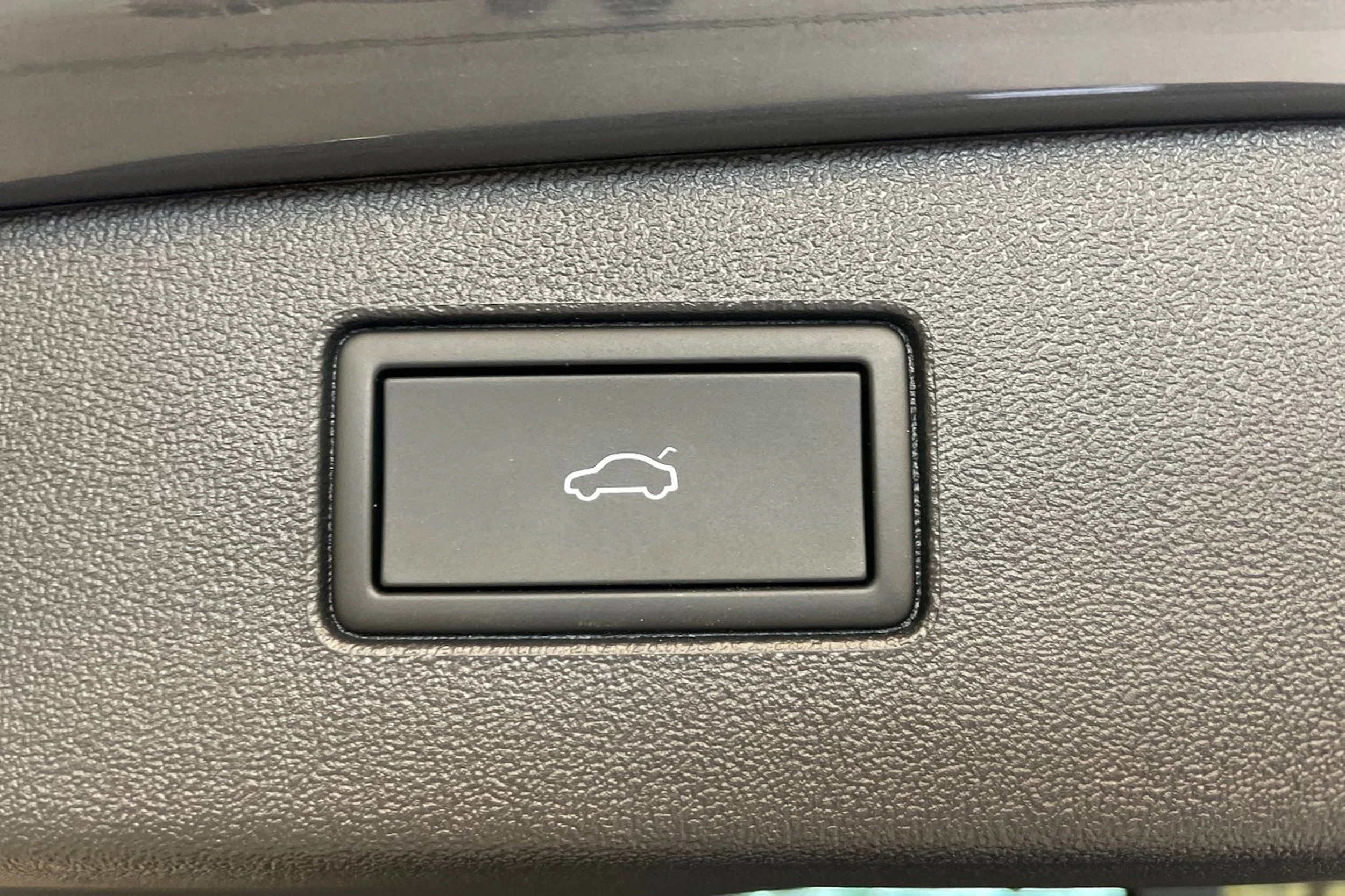 harmaa Volkswagen Tiguan 2025 kuva 12.