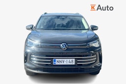 oranssi Volkswagen Tiguan 2024 kuva 4.