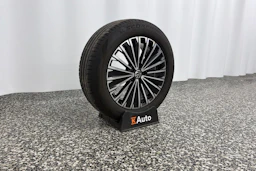 harmaa Volkswagen Tiguan 2024 kuva 13.