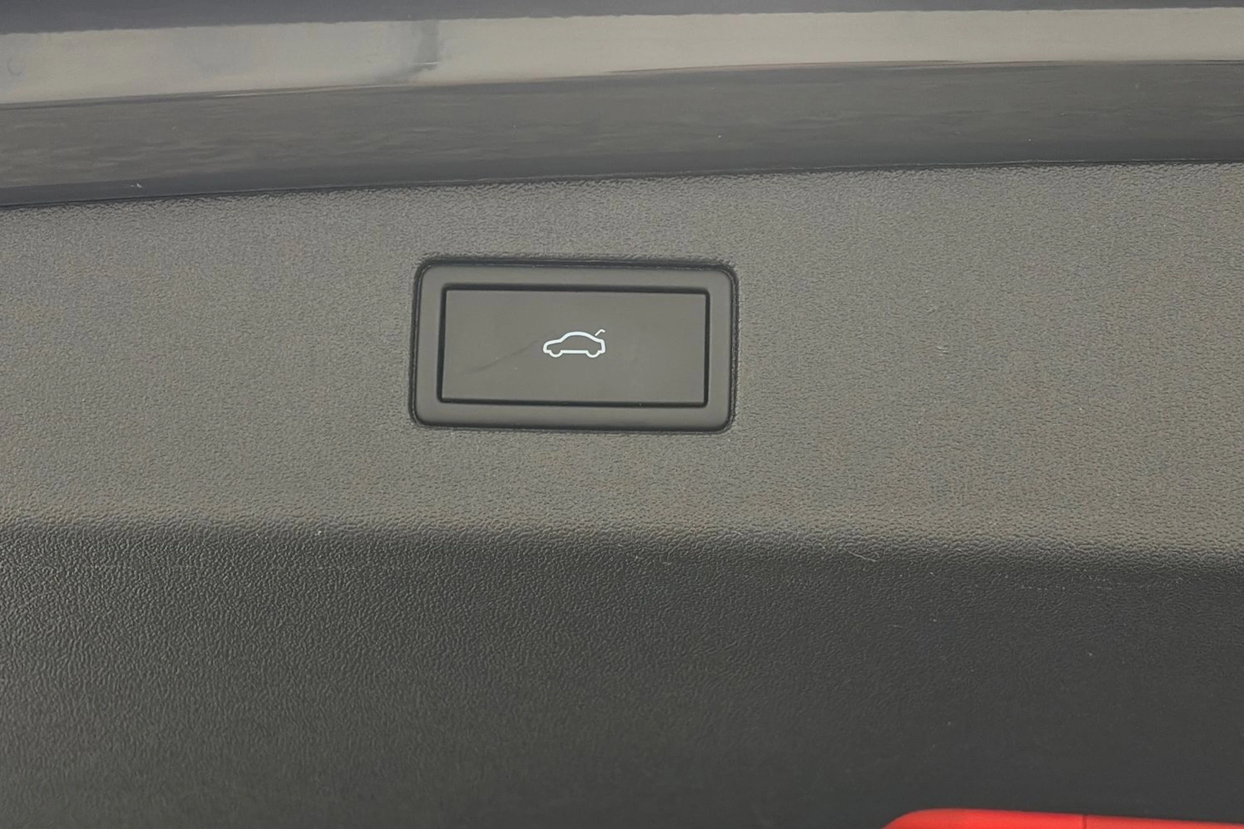 harmaa Volkswagen Tiguan 2024 kuva 15.