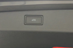 harmaa Volkswagen Tiguan 2024 kuva 15.