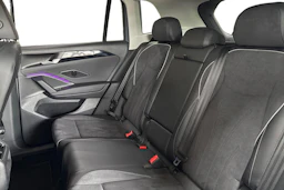 Harmaa Volkswagen Tiguan 2024 kuva 8.