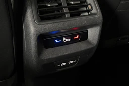 Harmaa Volkswagen Tiguan 2024 kuva 26.