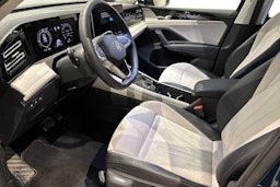 sininen Volkswagen Tiguan 2024 kuva 7.