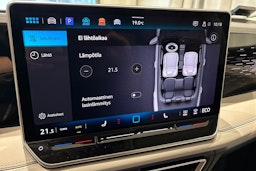 sininen Volkswagen Tiguan 2024 kuva 24.