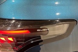 sininen Volkswagen Tiguan 2024 kuva 37.