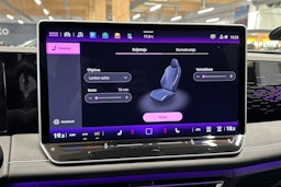 harmaa Volkswagen Tiguan 2024 kuva 25.