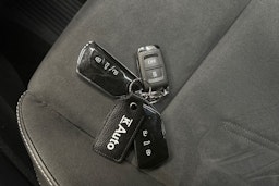 harmaa Volkswagen Tiguan 2024 kuva 29.