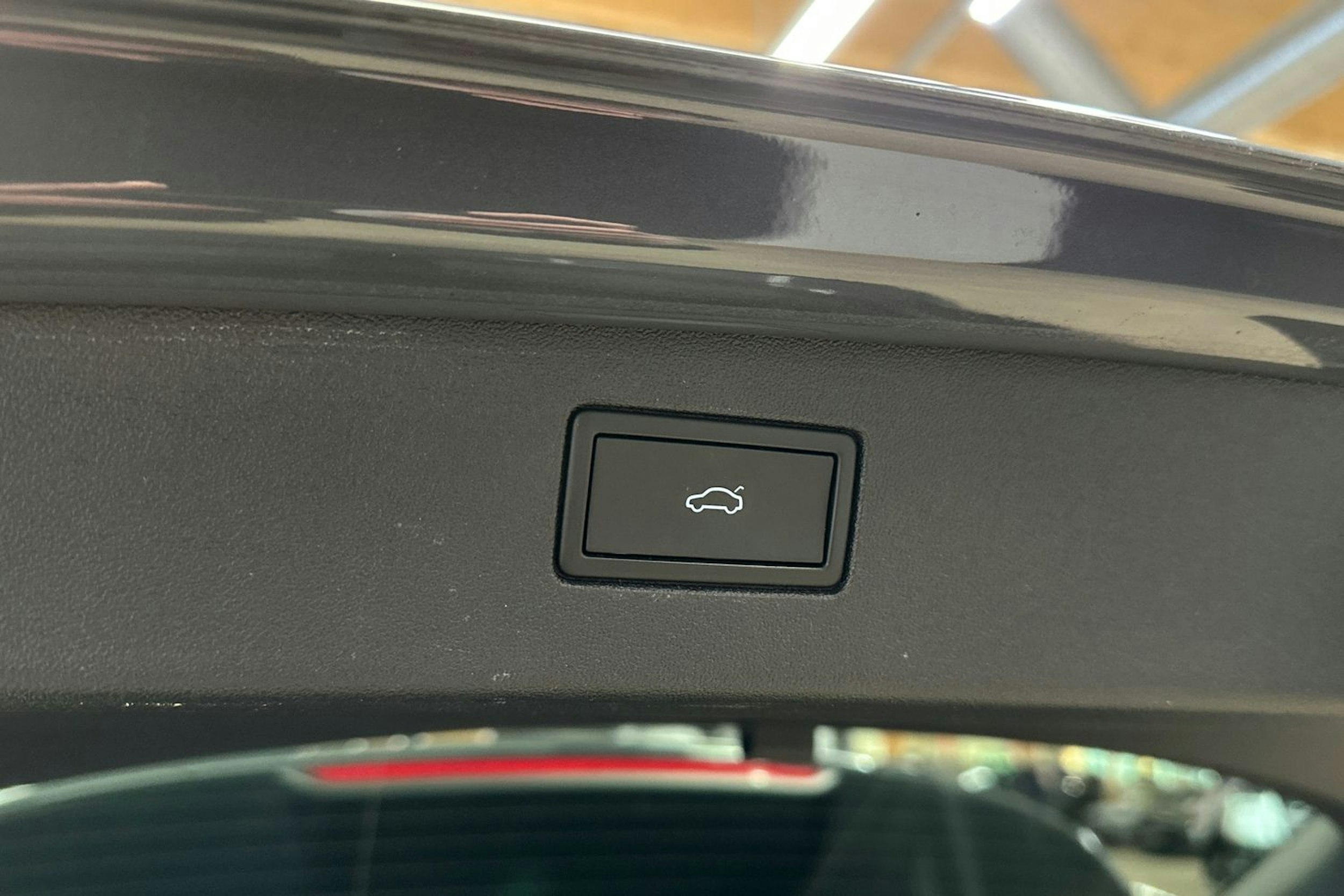 harmaa Volkswagen Tiguan 2024 kuva 38.