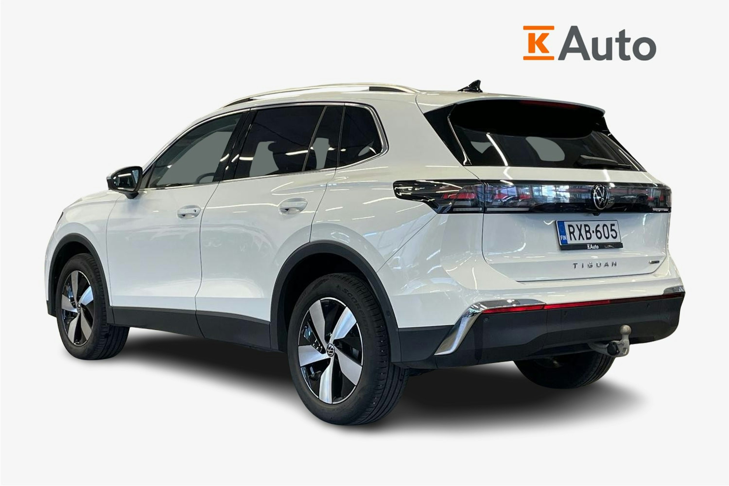 valkoinen Volkswagen Tiguan 2024 kuva 2.