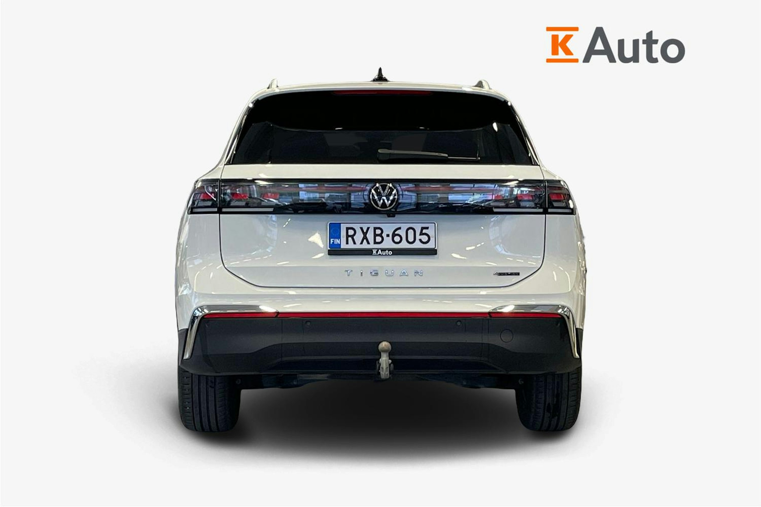 valkoinen Volkswagen Tiguan 2024 kuva 3.