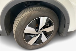 valkoinen Volkswagen Tiguan 2024 kuva 11.
