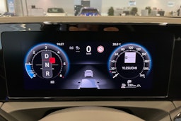 valkoinen Volkswagen Tiguan 2024 kuva 23.