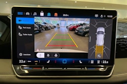 valkoinen Volkswagen Tiguan 2024 kuva 24.