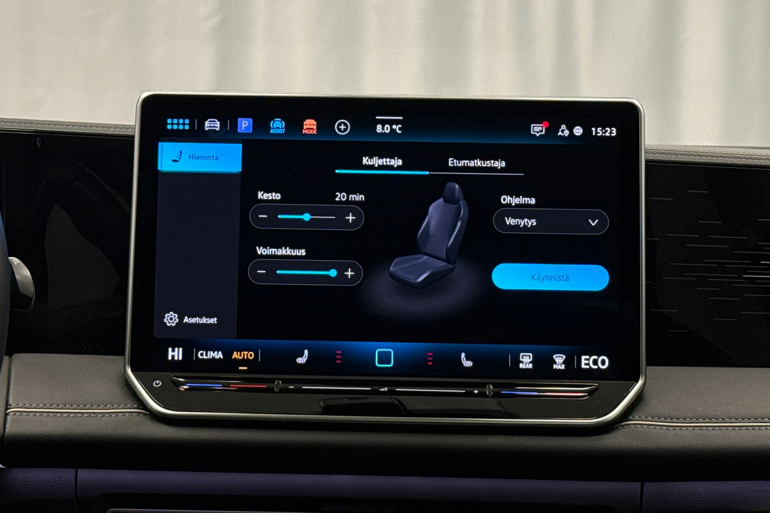 musta Volkswagen Tiguan 2024 kuva 22.