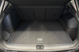 musta Volkswagen Tiguan 2024 kuva 28.