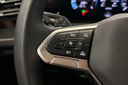valkoinen Volkswagen Tiguan 2024 kuva 19.