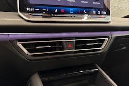 valkoinen Volkswagen Tiguan 2024 kuva 24.