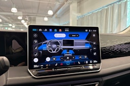 valkoinen Volkswagen Tiguan 2024 kuva 31.