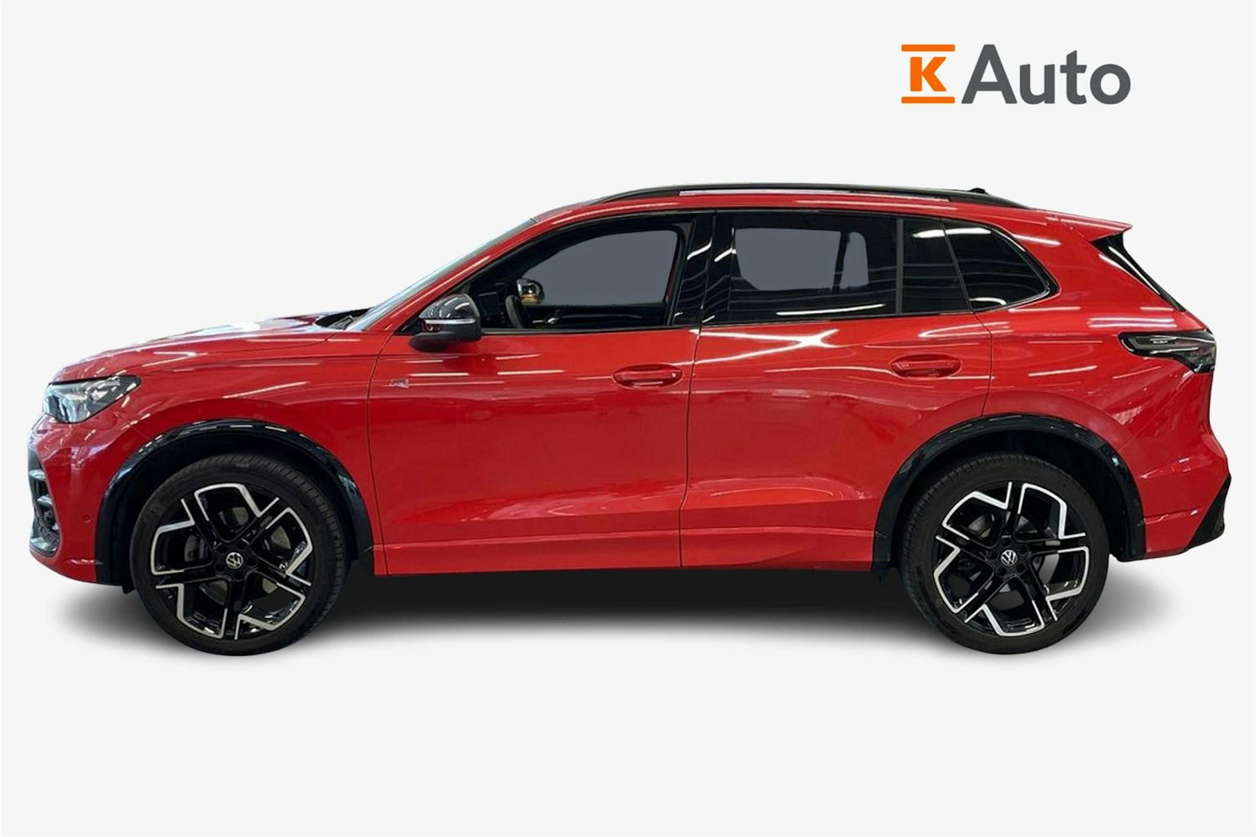 Oranssi Volkswagen Tiguan 2024 kuva 6.