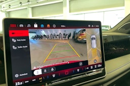 Oranssi Volkswagen Tiguan 2024 kuva 16.
