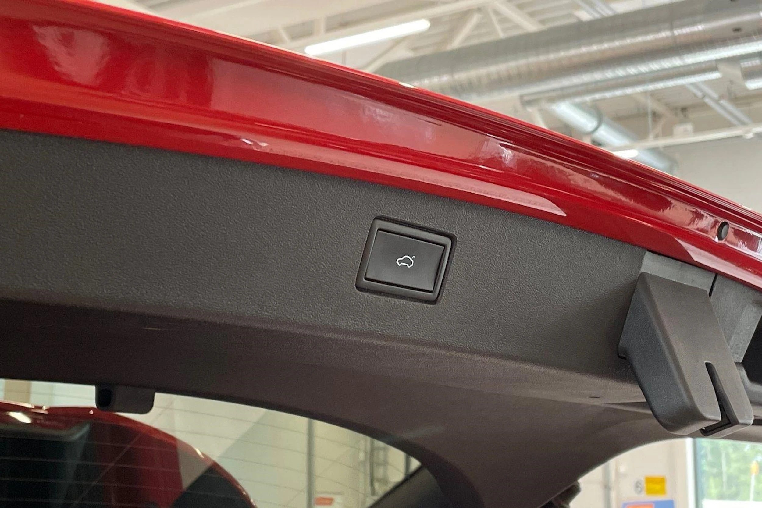 punainen Volkswagen Tiguan 2024 kuva 34.