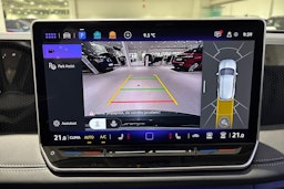 oranssi Volkswagen Tiguan 2024 kuva 15.