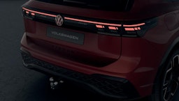 punainen Volkswagen Tiguan 2025 kuva 7.